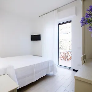 Bed & Breakfast Via Sant'anna Levanto