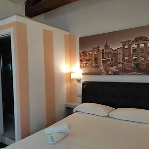 Affittacamere Relais Arco Della Pace